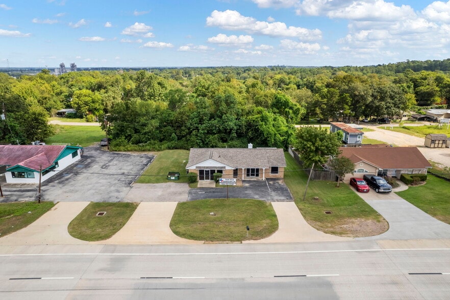 More Photos Of 10766 Fm 1097 Rd W, Willis Office Residential For Sale