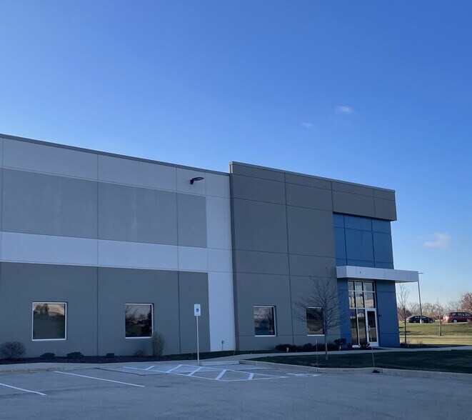 More Photos Of 25005 Joe Meier Pky, Salem Manufacturing For Sale