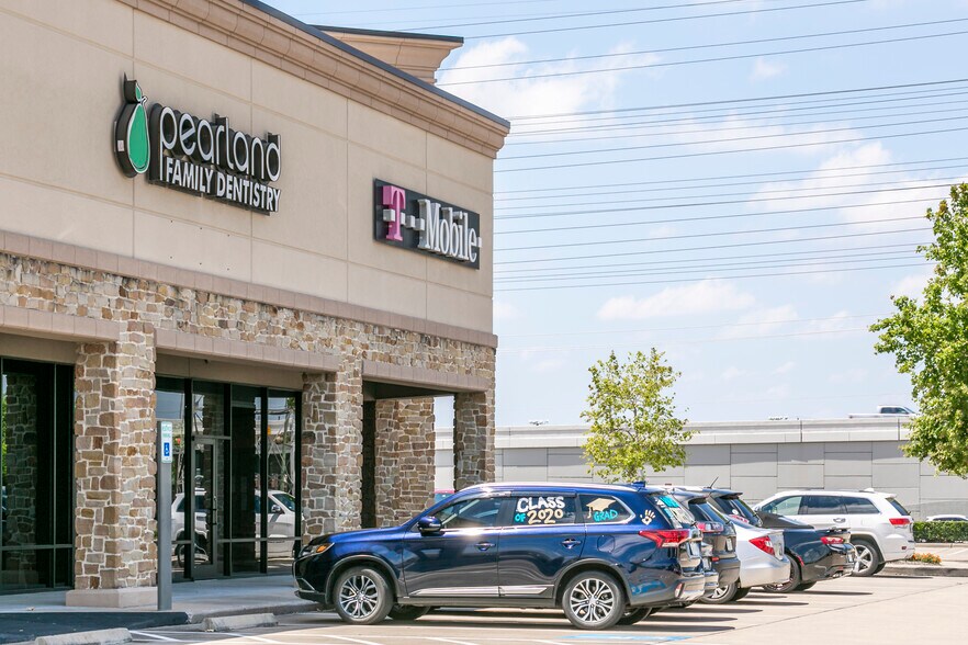 More Photos Of 8498 S Sam Houston Pky E, Houston Storefront For Sale