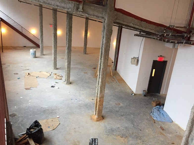 More Photos Of 291 Metropolitan Ave, Brooklyn Apartments For Lease