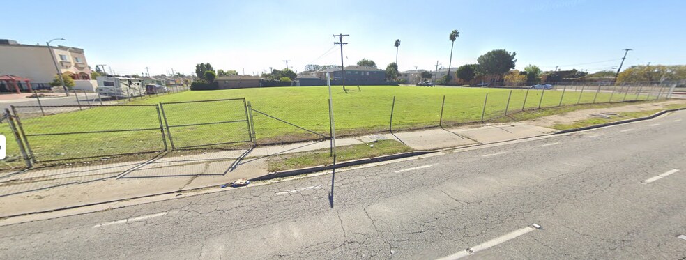 More Photos Of 1000 Alondra, Compton Land For Sale