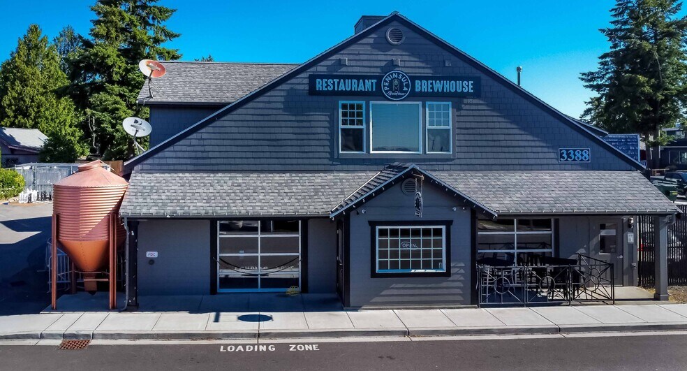 More Photos Of 3388 Byron St, Silverdale Freestanding For Sale