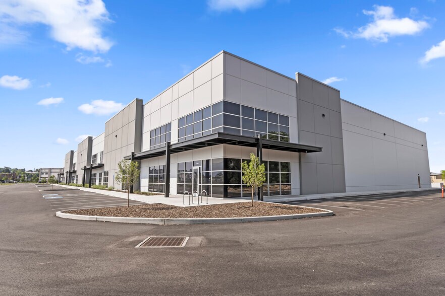 More Photos Of 626 W Stockman Way, Ogden Distribution For Lease