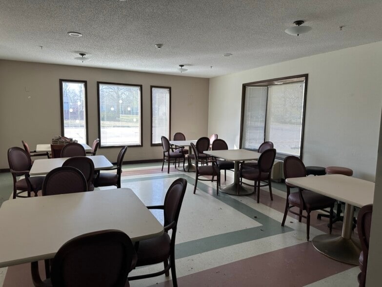 More Photos Of 509 S Buck Rd, Le Roy Skilled Nursing Facility For Sale