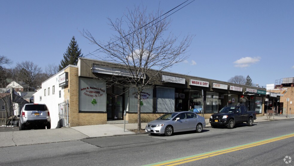 More Photos Of 839 McLean Ave, Yonkers Storefront For Lease