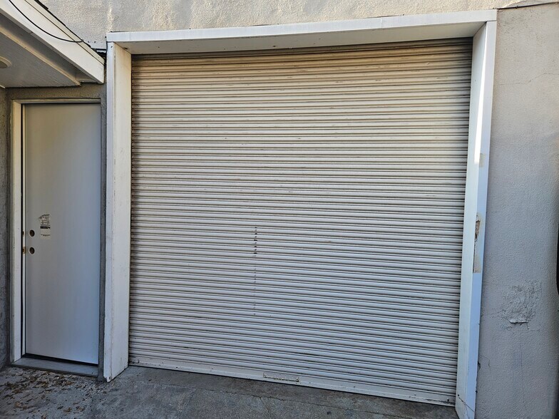 More Photos Of 2815 Southwest Dr, Los Angeles Industrial For Sale