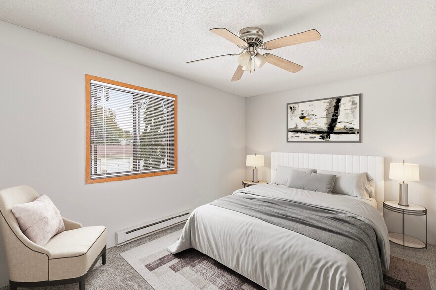More Photos Of 100-112 5th Ave NW, Altoona Apartments For Sale