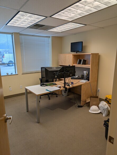 More Photos Of 6128-6138 S 380 W, Salt Lake City Manufacturing For Lease