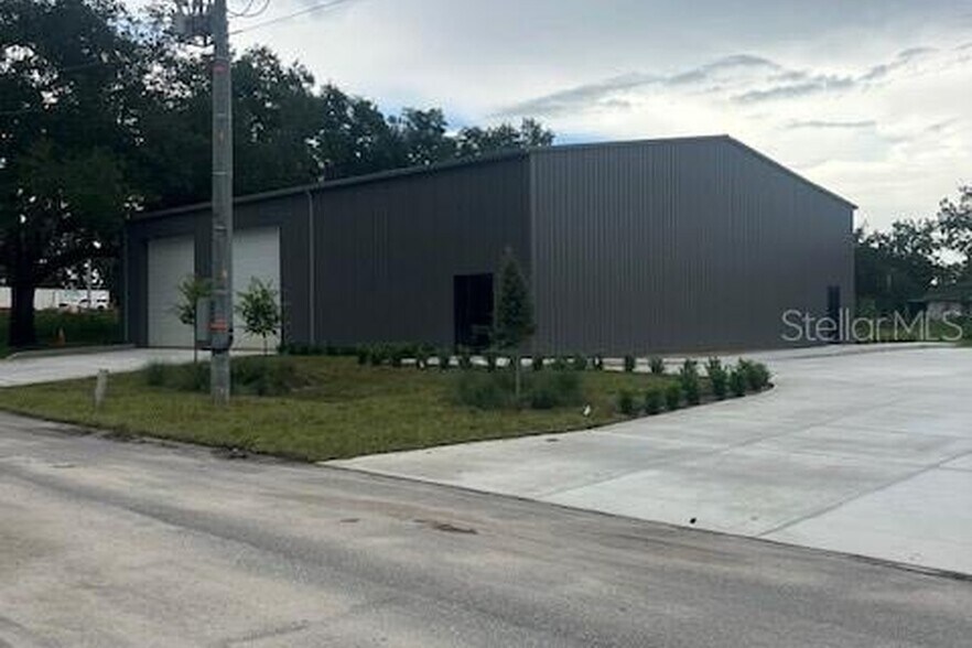 More Photos Of 14618 6th St, Dade City Warehouse For Sale