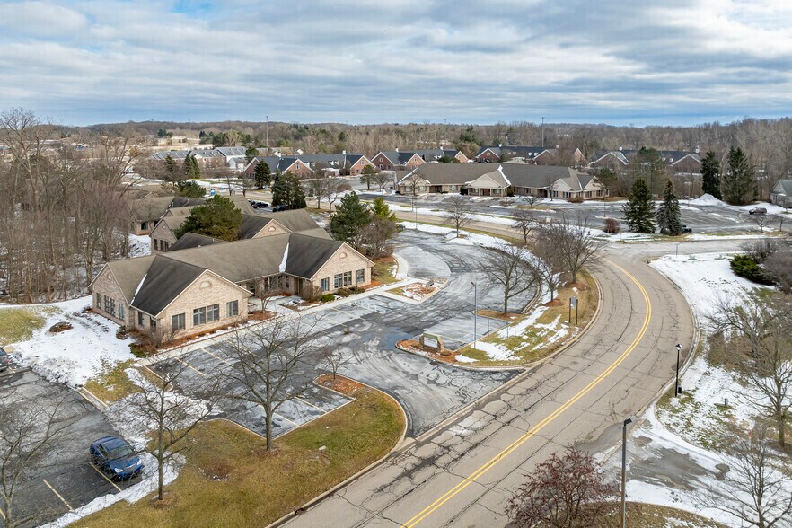 More Photos Of 2410 Woodlake Dr, Okemos Unknown For Lease