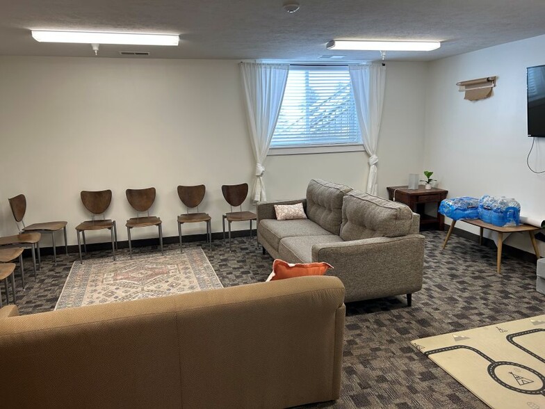 More Photos Of 4975 E Traverse Hwy, Traverse City Specialty For Lease