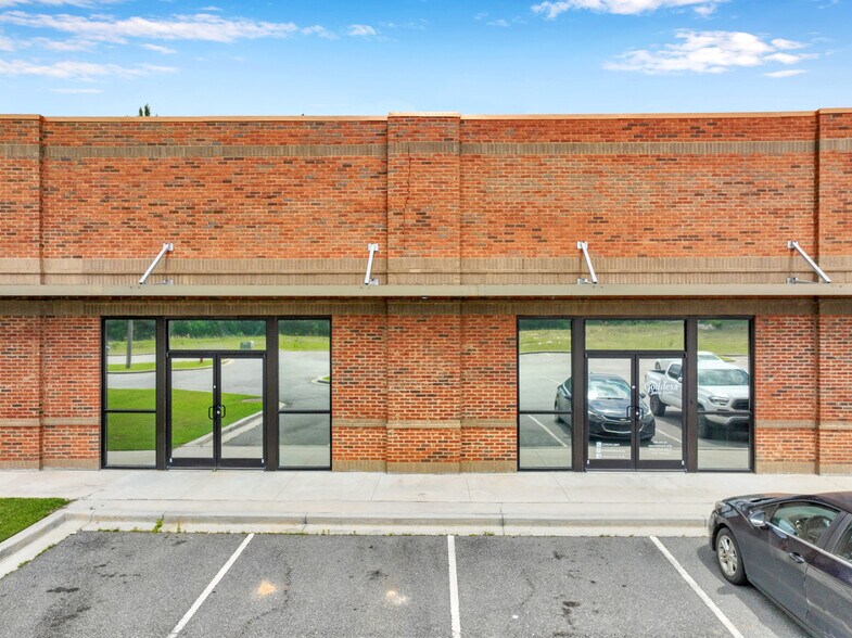 More Photos Of 143 US Highway 319 S, Moultrie Storefront For Sale