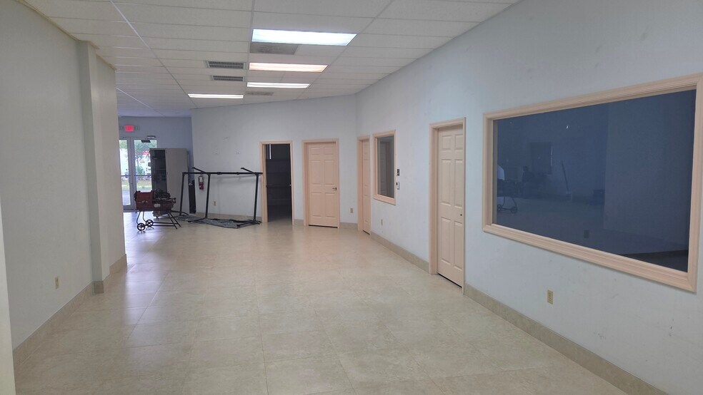 More Photos Of 1150 SW 30th Ave, Pompano Beach Loft Creative Space For Lease