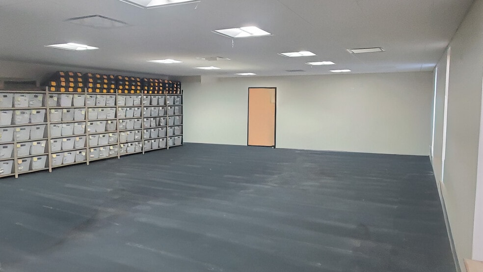 More Photos Of 2421 Production Dr, Indianapolis Office For Lease