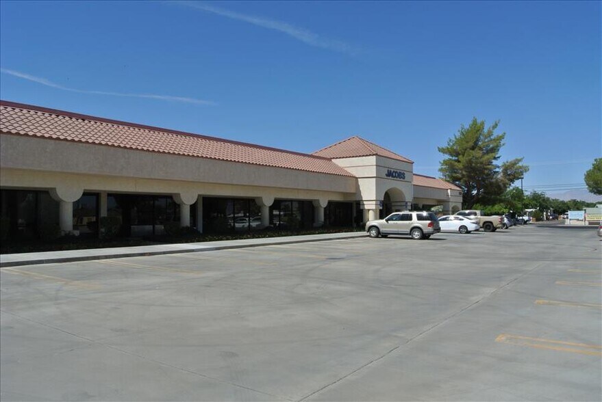 More Photos Of 1550 N Norma St, Ridgecrest Office For Lease