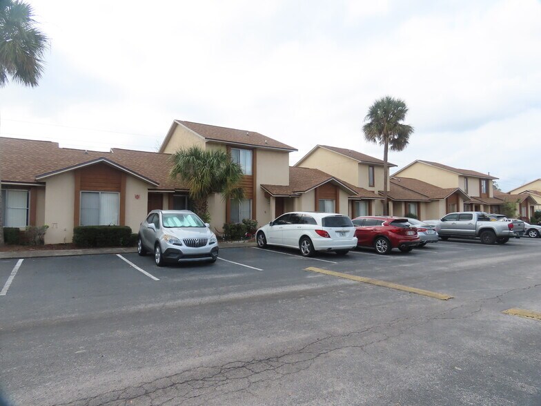 More Photos Of 5136-5186 La Mancha Ct, Orlando Apartments For Sale