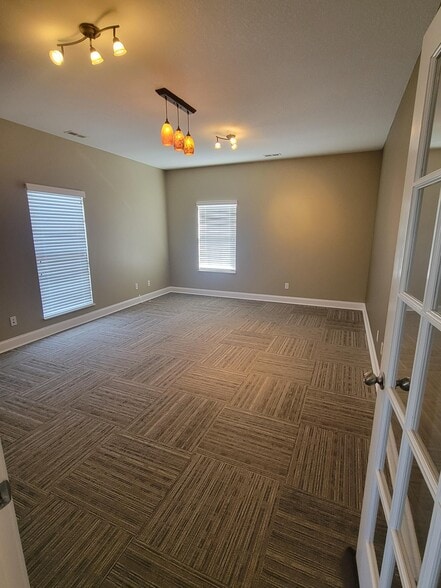 More Photos Of 703 William Blount Dr, Maryville Office For Sale