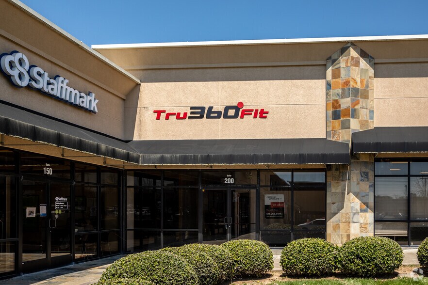 More Photos Of 291 Sam Ridley Pky E, Smyrna Storefront For Lease