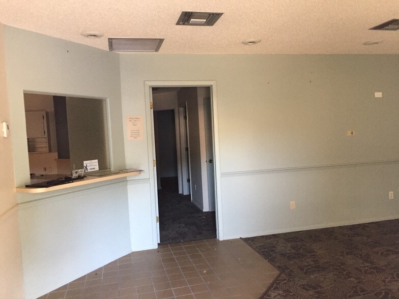 More Photos Of 1305 S Fort Harrison Ave, Clearwater Medical For Sale