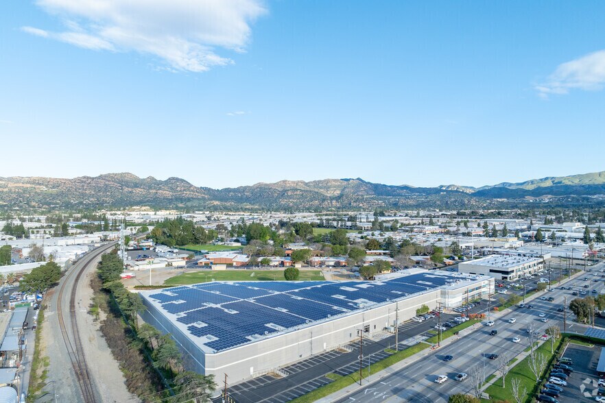 More Photos Of 9401 De Soto Ave, Chatsworth Warehouse For Sale