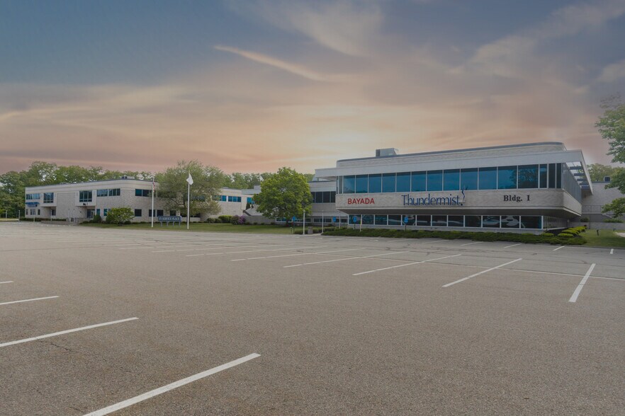 More Photos Of 171 Service Ave, Warwick Unknown For Lease
