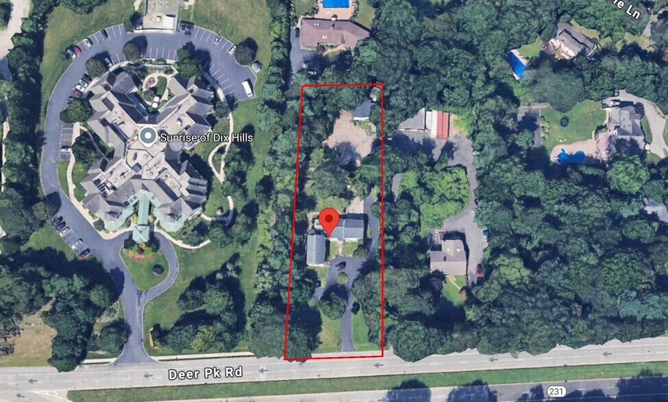 More Photos Of 329 Deer Park Rd, Dix Hills General Retail For Sale