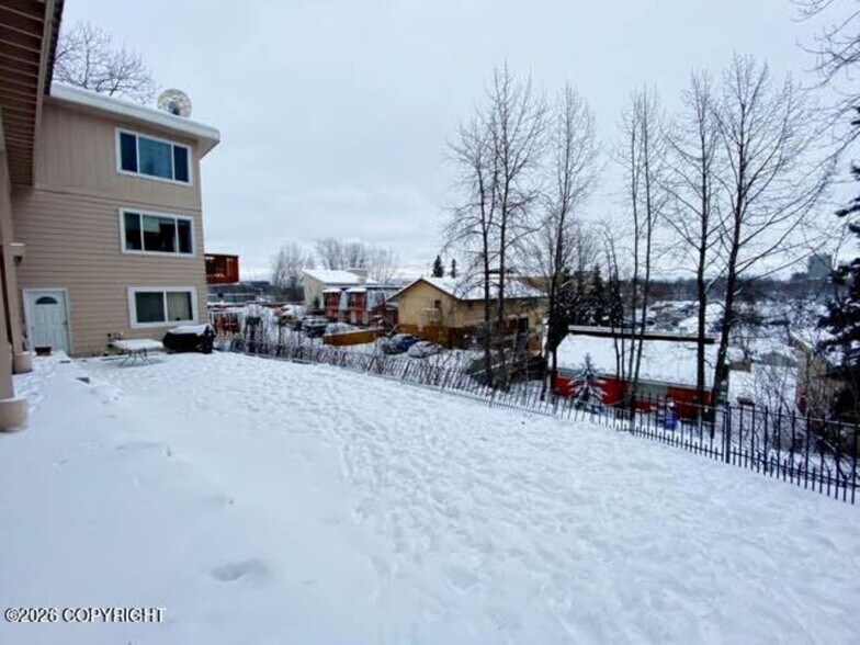 More Photos Of 513 E 15th Ter, Anchorage Apartments For Sale