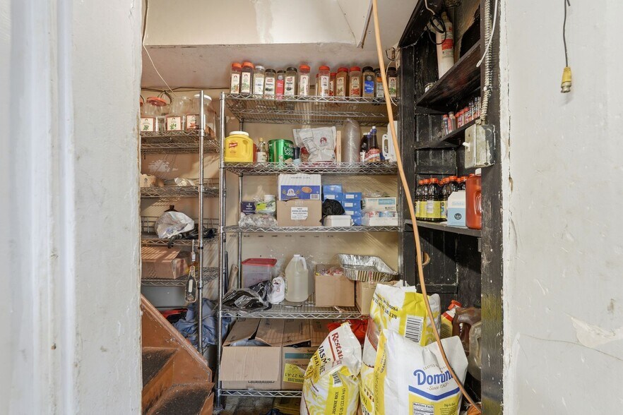 More Photos Of 35 Moonachie Rd, Moonachie Storefront Retail Residential For Sale