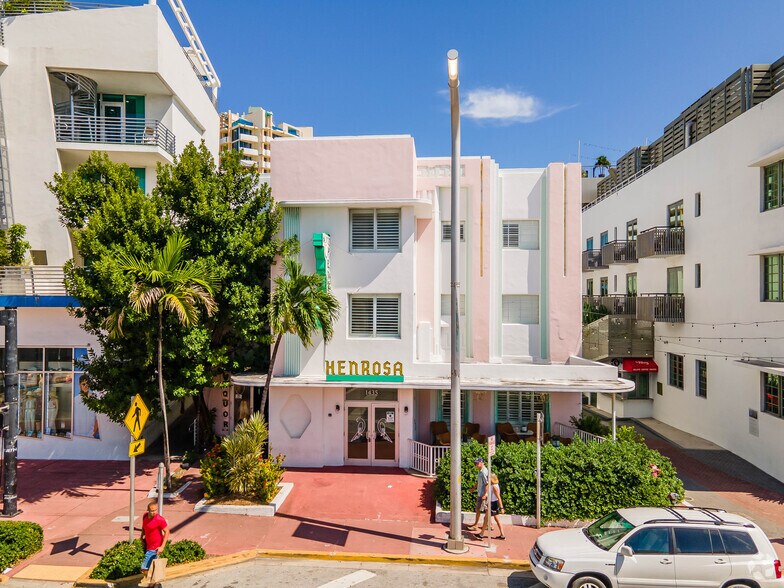 More Photos Of 1435 Collins Ave, Miami Beach Hotel For Lease