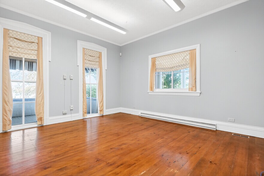 More Photos Of 1441 Saint Marys Ave, Sidney Office For Sale