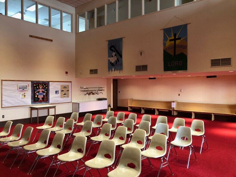 More Photos Of 501 W Market St, Perkasie Religious Facility For Sale