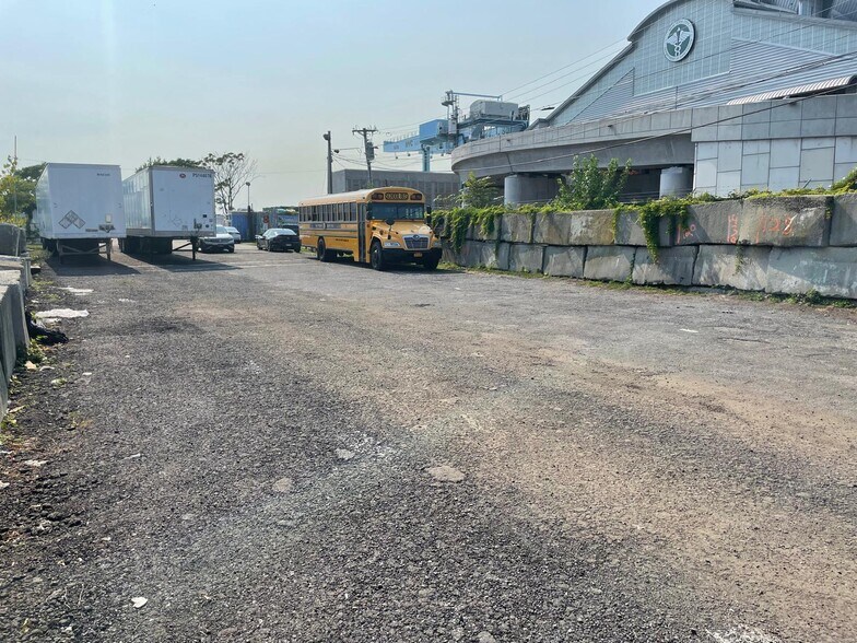 More Photos Of 417 BAY 41 STREET, Brooklyn Land For Lease