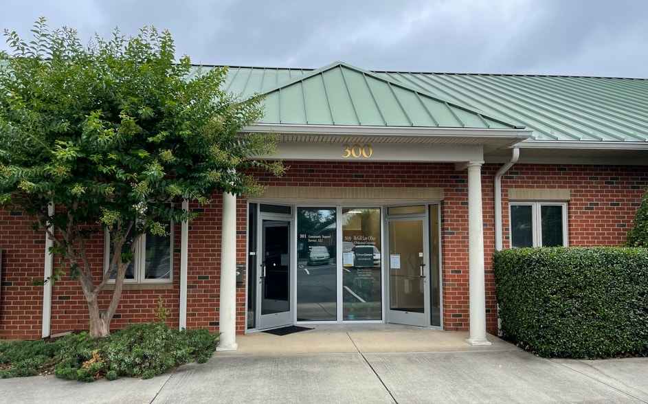 Primary Photo Of 960 Corporate Dr, Hillsborough Office For Lease