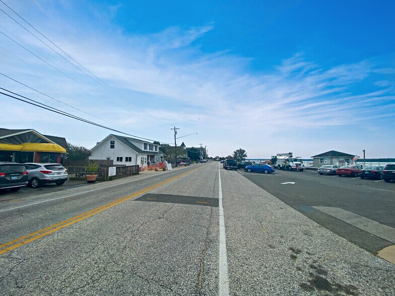 More Photos Of 14442 Solomons Island Rd, Solomons Restaurant For Lease