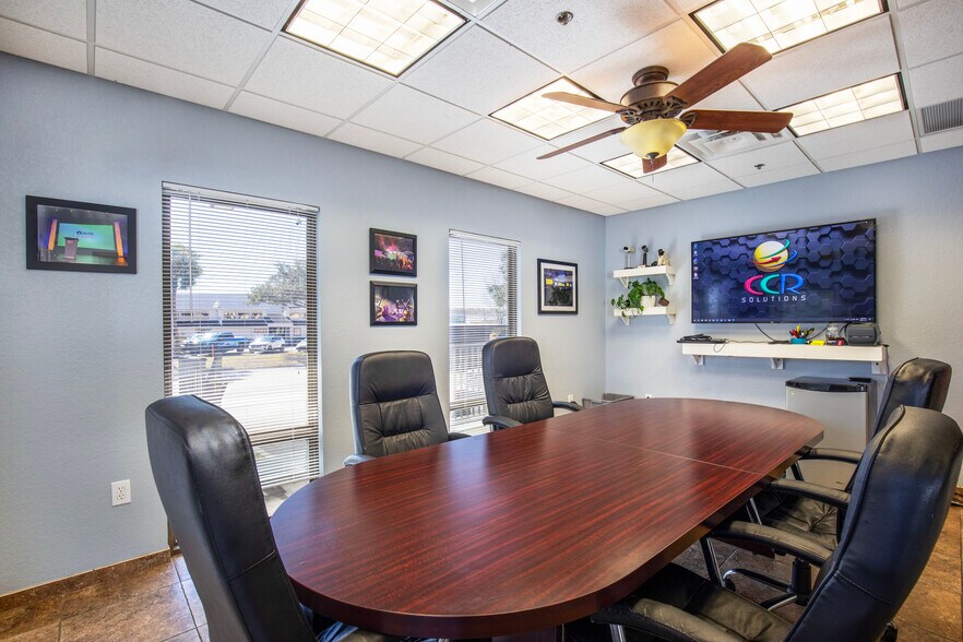 More Photos Of 4351 35th St, Orlando Warehouse For Sale