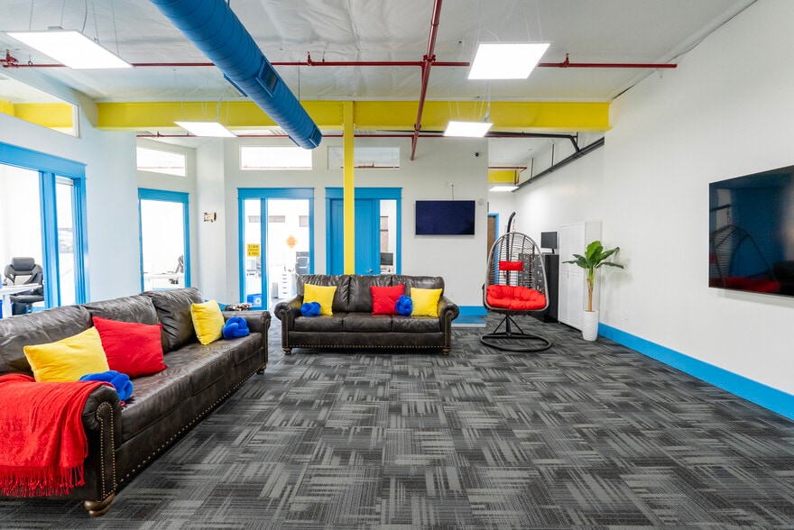 More Photos Of 240 N 1200 E, Lehi Medical For Sale