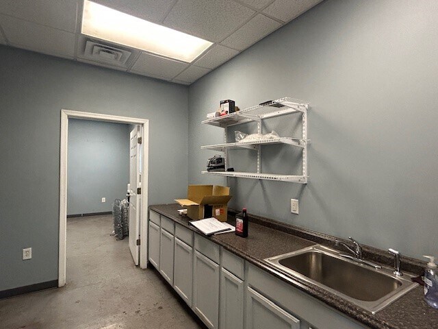 More Photos Of 737 Industrial Park Dr, Newport News Warehouse For Sale