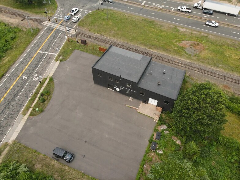 More Photos Of 240 Chapel Rd, South Windsor Industrial For Sale