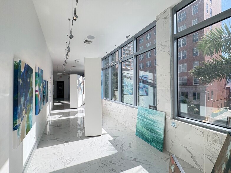 More Photos Of 1301 Main St, Sarasota Apartments For Sale