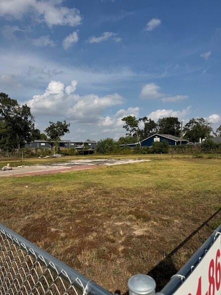 More Photos Of 4605 Brookwoods Dr, Houston Land For Sale