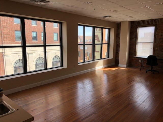 More Photos Of 9 Union St N, Concord Office For Lease