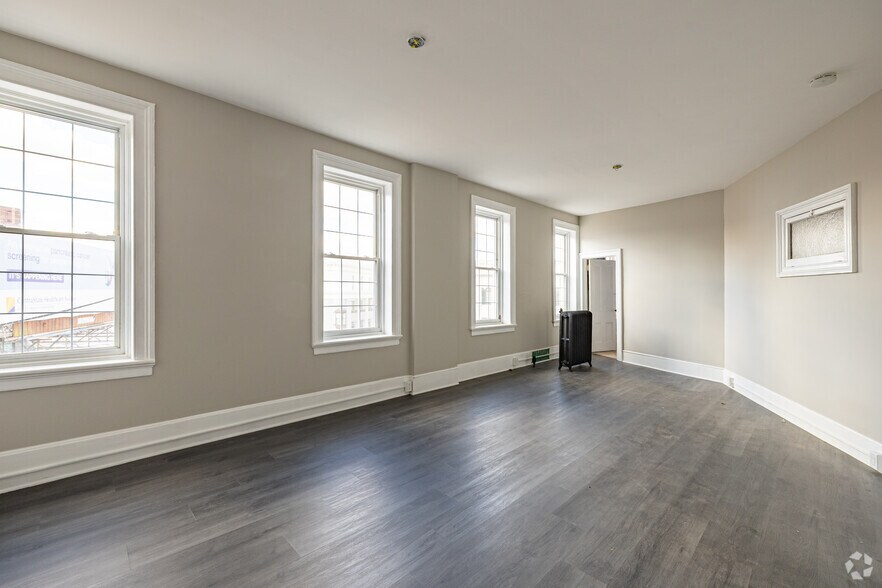 More Photos Of 2 E Main St, Freehold General Retail For Sale