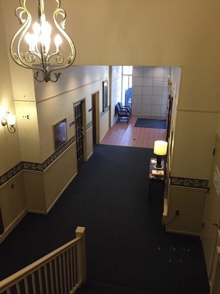 More Photos Of 101 N Main St, Greensburg Office For Lease