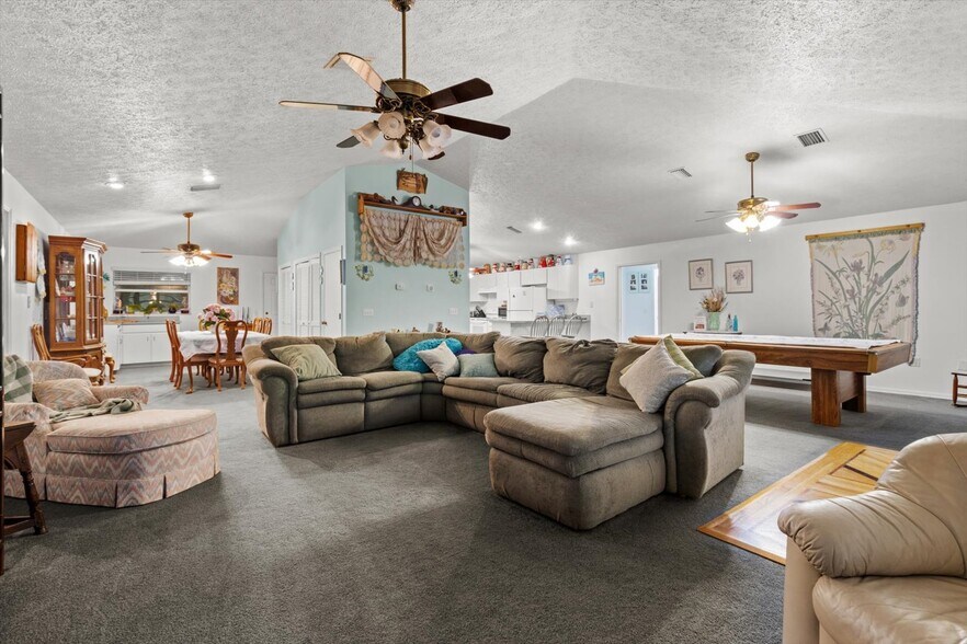 More Photos Of 3426-3460 N Citrus Ave, Crystal River Storefront Retail Office For Sale