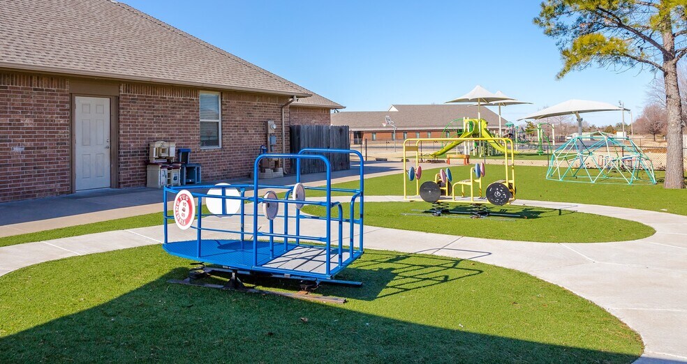 More Photos Of Oklahoma City, Oklahoma City Daycare Center For Sale
