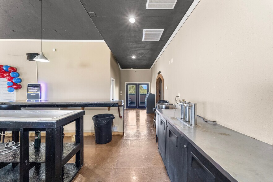 More Photos Of 473 Highway W, Eldon Storefront Retail Residential For Sale