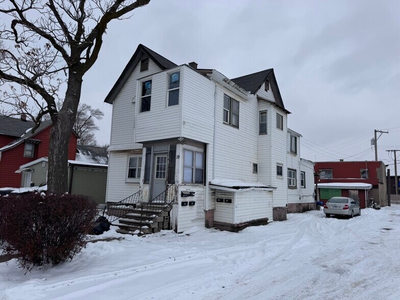 More Photos Of 19 Rimbach St, Hammond Multifamily For Sale