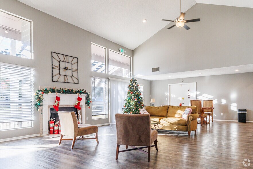 More Photos Of 509 N Westover Blvd, Albany Apartments For Sale