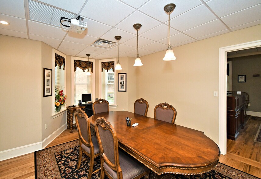 More Photos Of 206 N Main St, Souderton Freestanding For Sale