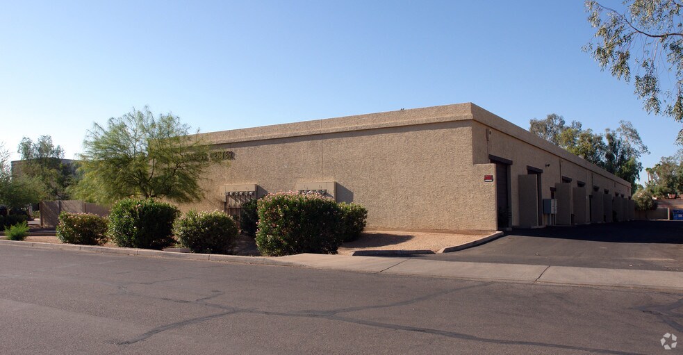 More Photos Of 2051 E Cedar St, Tempe Warehouse For Lease